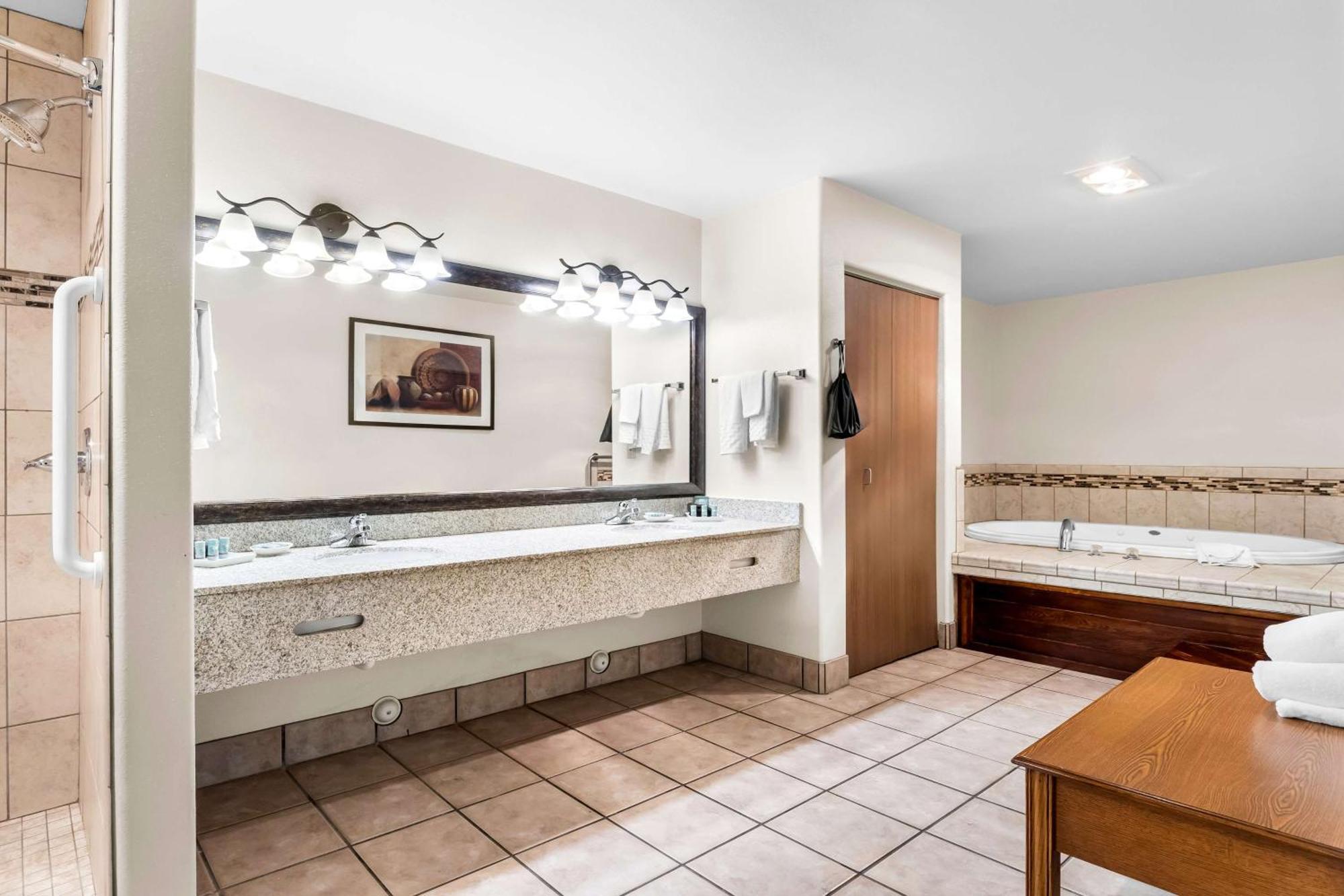 Best Western Grande River Inn & Suites Clifton Exterior photo